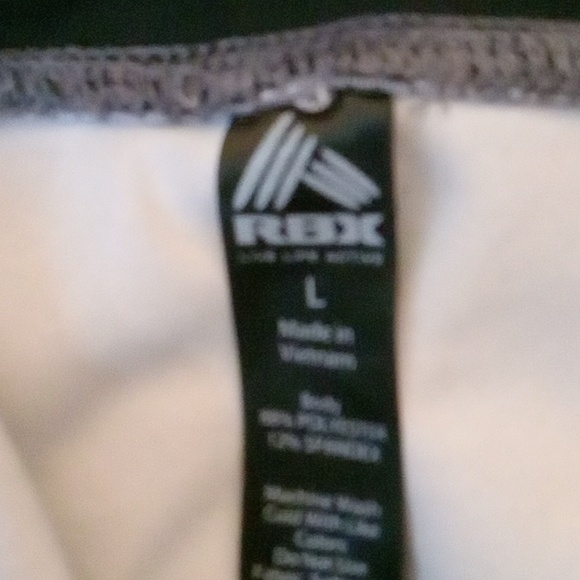 Lot of Women's Leggings for Running, Workouts, Size L - Picture 4 of 6